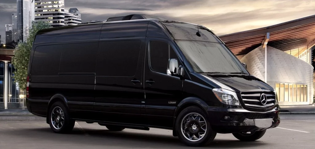 minibus hire service by ultimate transfers 