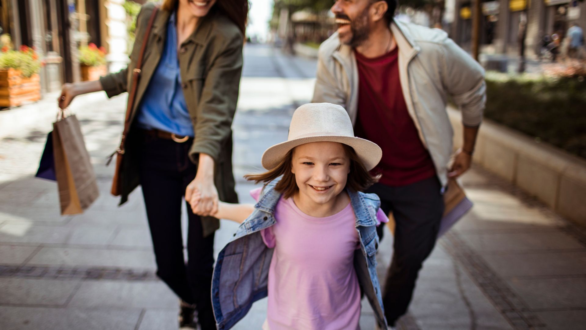 Exploring the Benefits of Hiring a Mercedes Jet Class for Family Outings